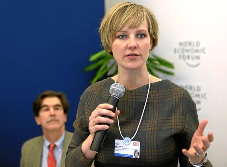Ida Auken, Ex ministra de medio ambiente de Dinamarca